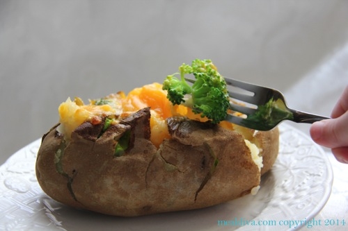 Cheese baked potato