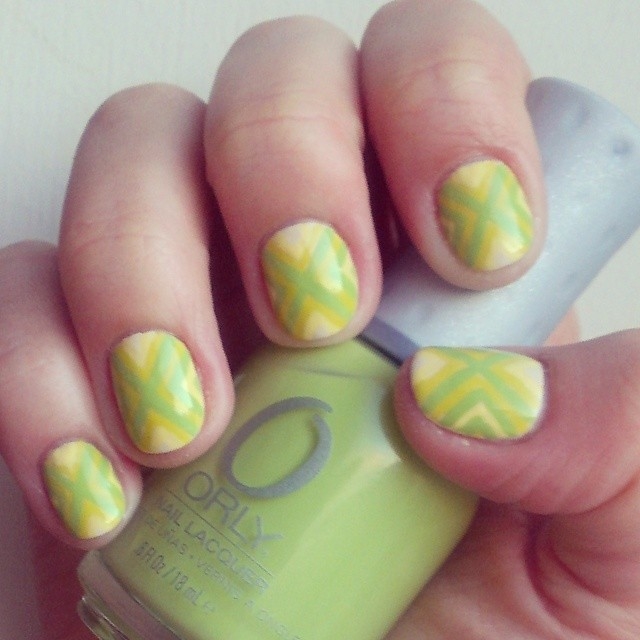 Green apple nails