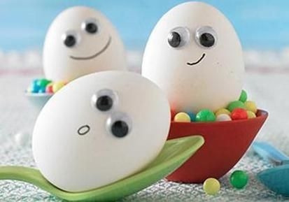 Googley Eggs