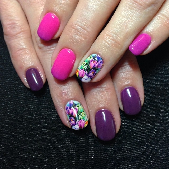 Floral purple magneta nails Floral purple magneta nails