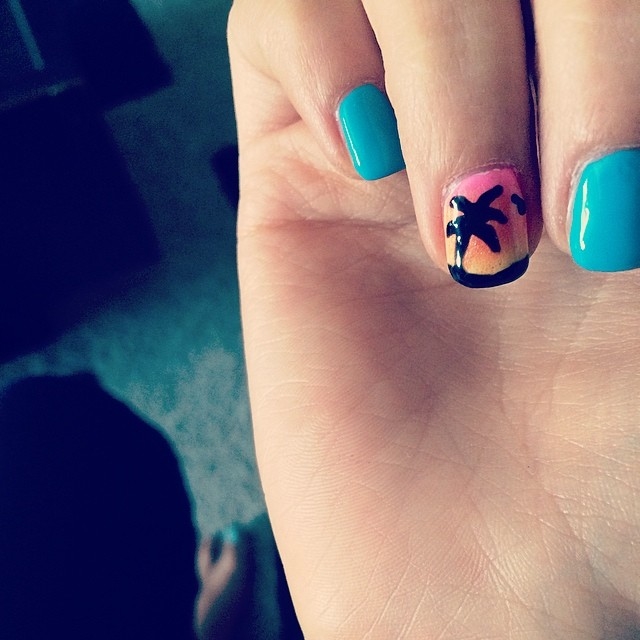 Summer nails