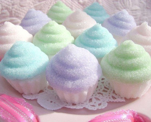 Pastel sugar cupcakes