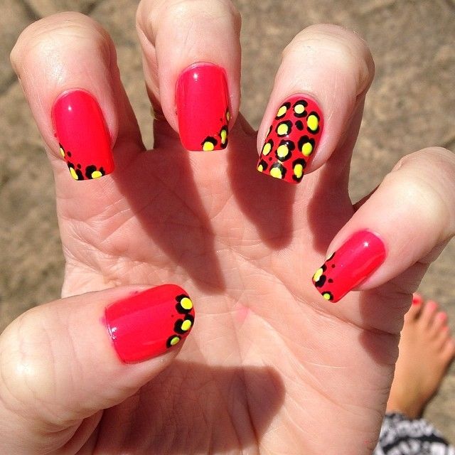 Neon animal print nails