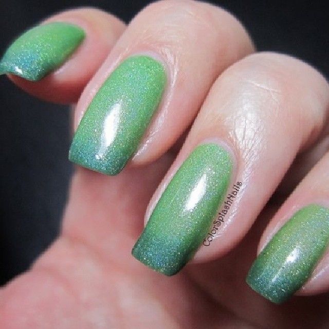 Sea green glittery nails