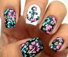 Flowery nails Flowery nails