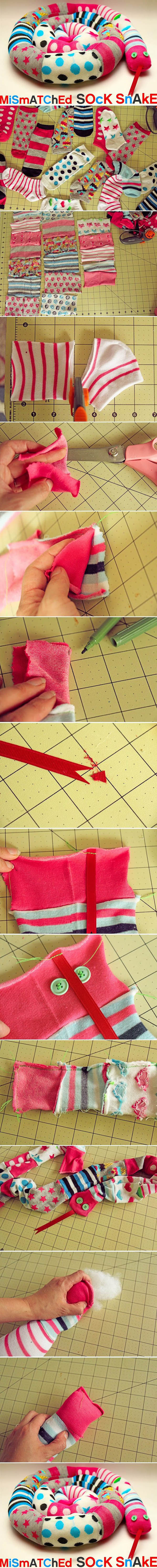 DIY Cute Thread Snake DIY Cute Thread Snake