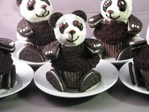 Panda oreo cupcakes