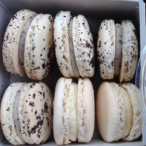 Vanilla macaroons Vanilla macaroons