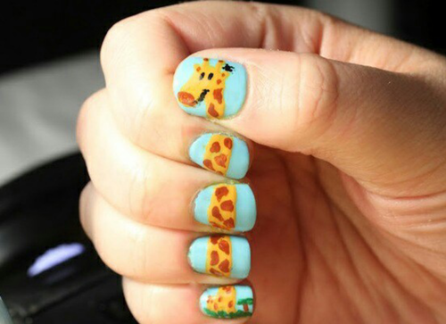 Giraffe nails Giraffe nails