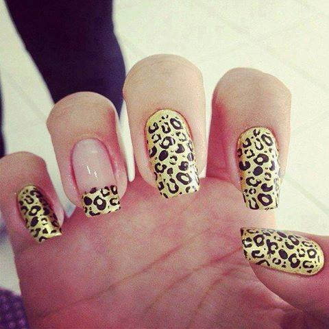 Leopard nails