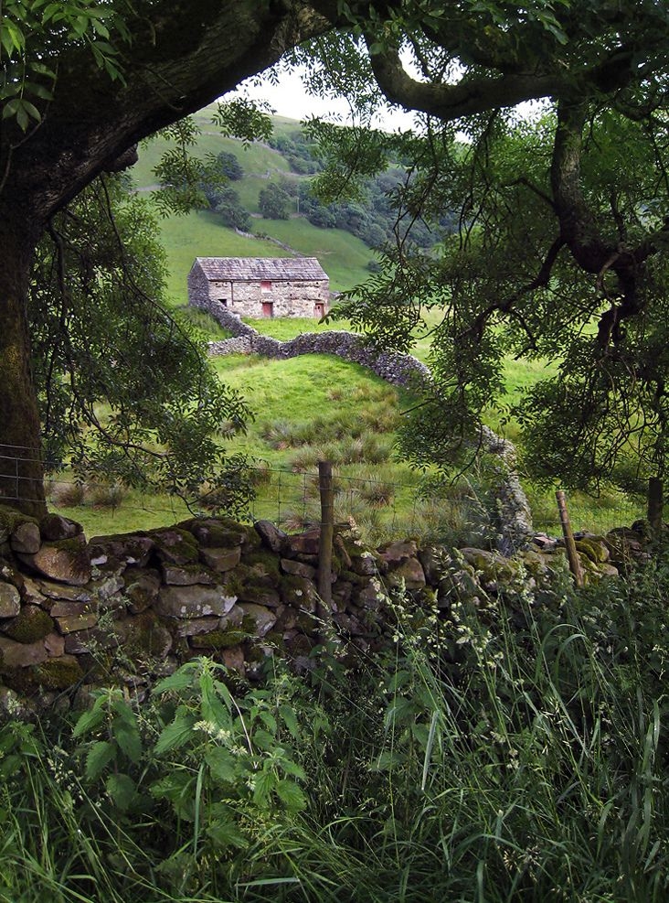 Cottage in Yorkshire, England Cottage in Yorkshire, England