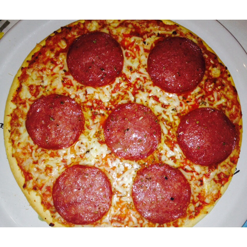 Pepperoni pizza Pepperoni pizza