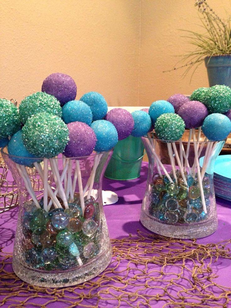 Sprinkled cake pops Sprinkled cake pops