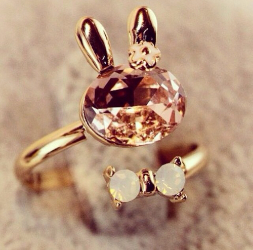 Bunny gold ring Bunny gold ring