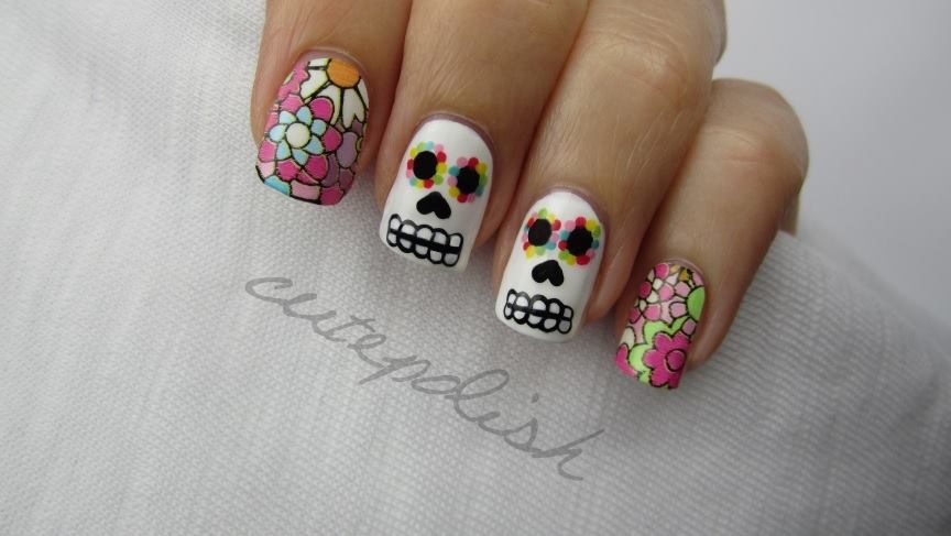 Sugar Skull Manicure Sugar Skull Manicure