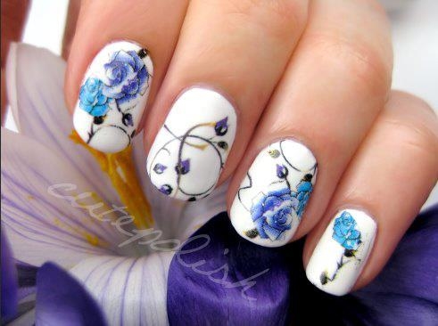 Pretty Floral Manicure