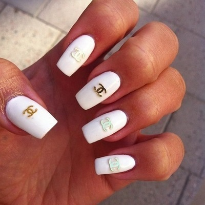 Chanel nails