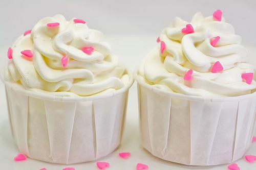 Vanilla heart cupcakes