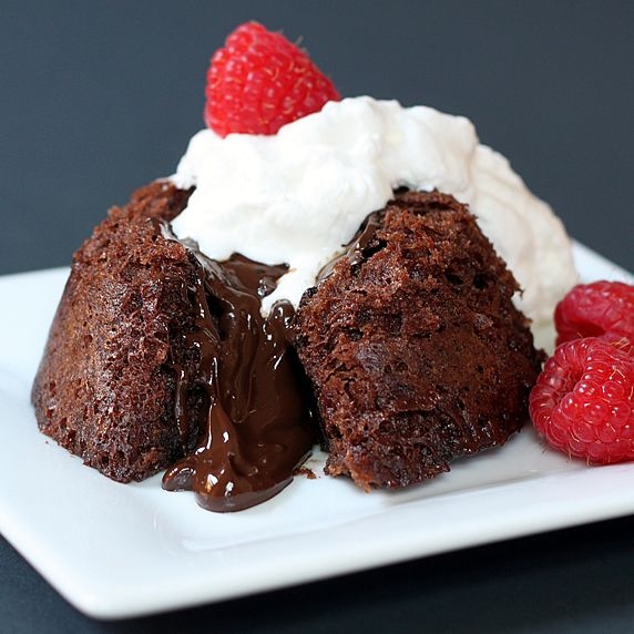 Brownie lava cakes