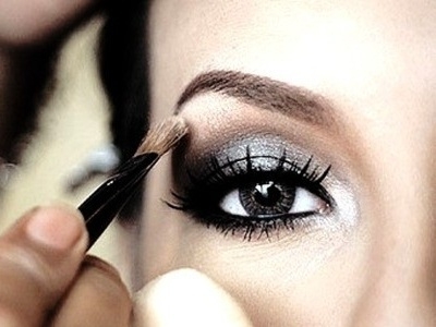 eye shadow