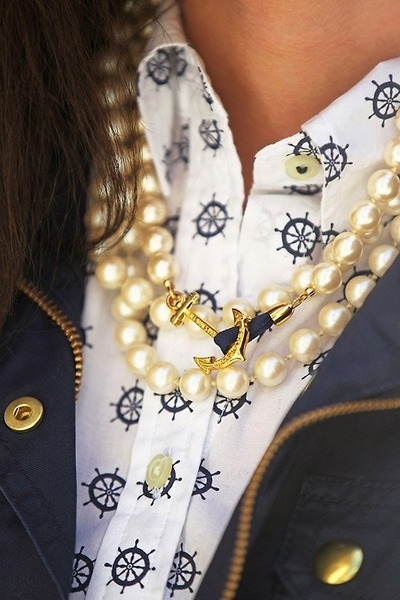 Nautical necklace