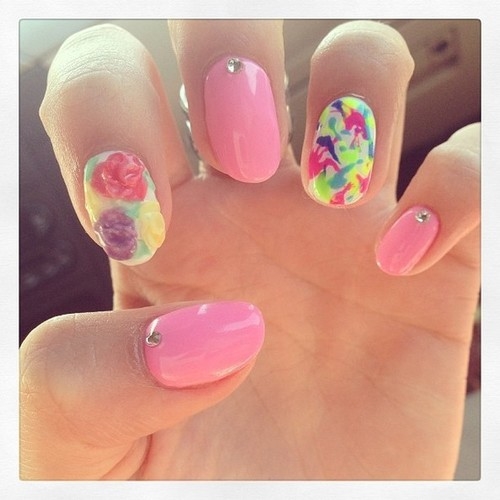 Colorful flower nails