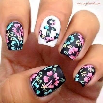 Floral nails
