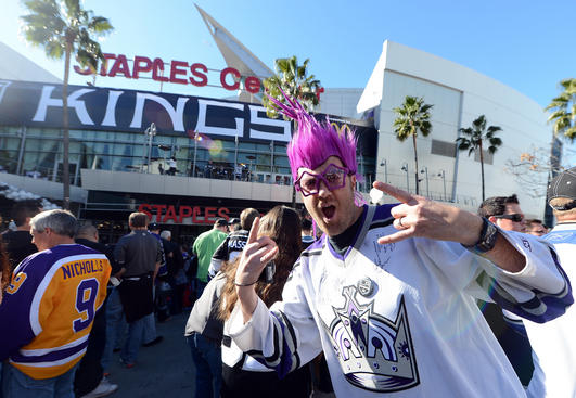 FANS SHOW PRIDE FANS SHOW PRIDE