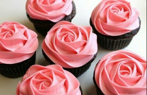 Rosey cupcakes Rosey cupcakes