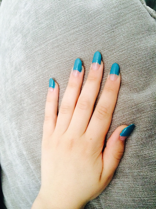 Teal tipped nails