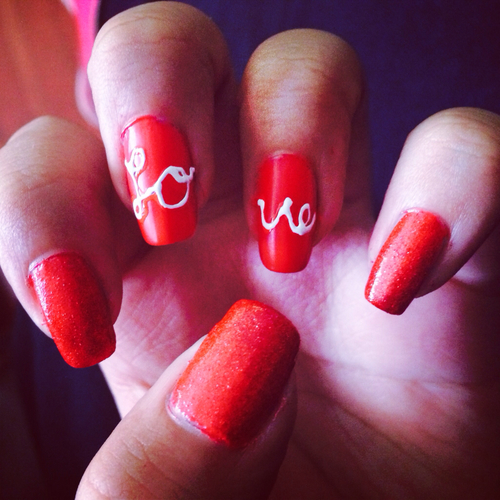 Love glitter nails
