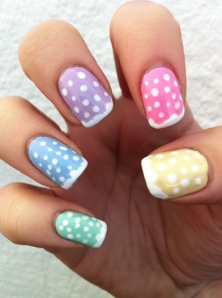 Colorful polka dot nails