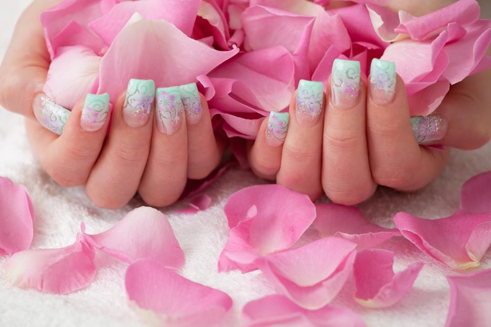 Glittery Pastel Nails