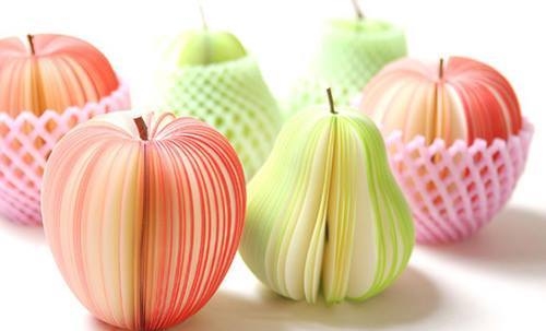 Sliced apples and pears