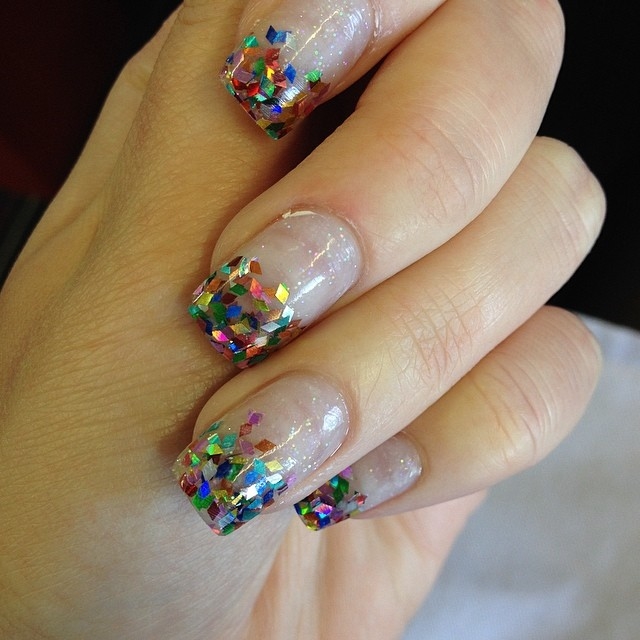 Acrylic glittery nails