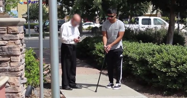 ‘Blind’ Man Has Stranger Confirm Winning Lotto Ticket, Here’s What They Did - picture 2