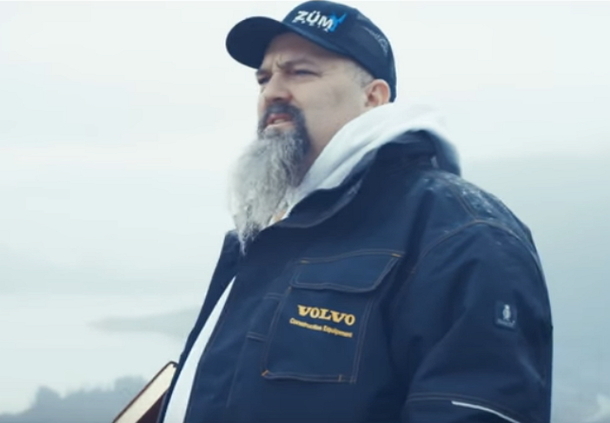 "Gold Rush" Fans Are Shocked As Todd Hoffman Magically Sings Beautiful "I Can Only Imagine" - picture 2