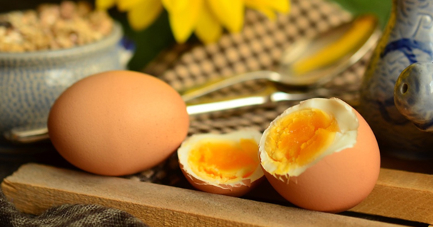 ​The 13 Things That Happen When You Consume Eggs - picture 2
