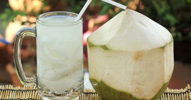 ​This Is What Happens If You Drink Coconut Water Every Single Day - picture 2
