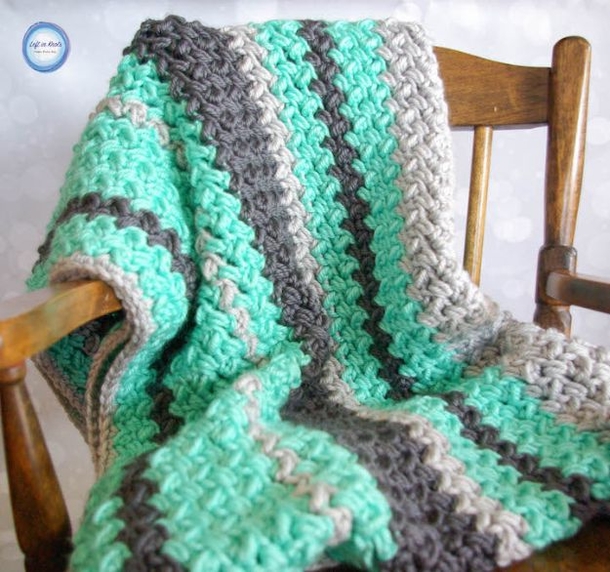 10 Adorable DIY Baby Blanket Ideas - picture 3