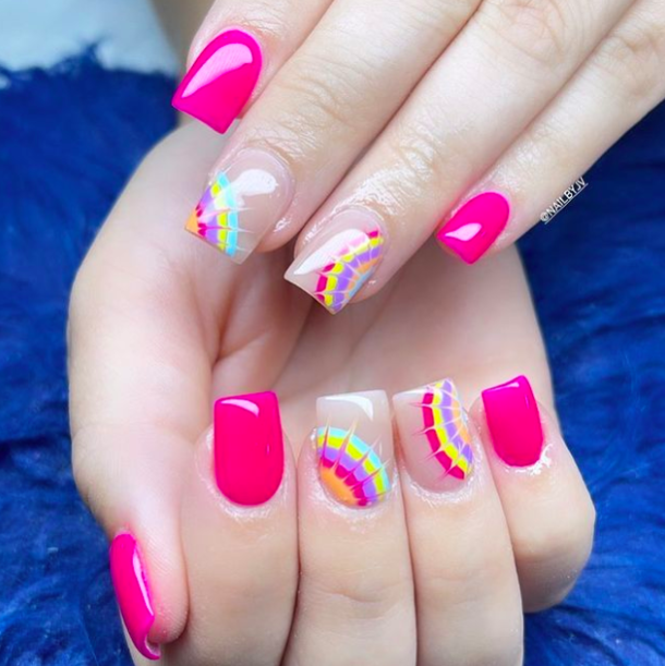 10 Adorable Summer Nail Designs to Brighten Up Your 2023 - picture 8