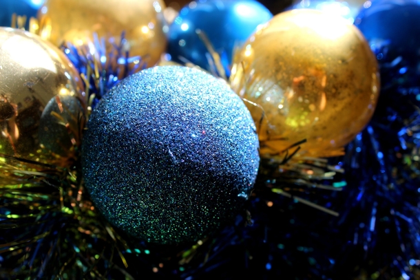 10 Amazing Christmas Ornaments & Baubles - picture 13
