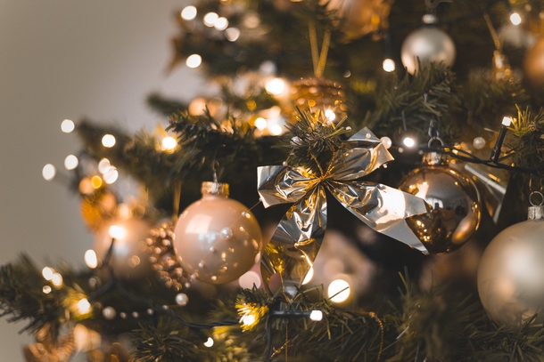 10 Amazing Christmas Ornaments & Baubles - picture 3