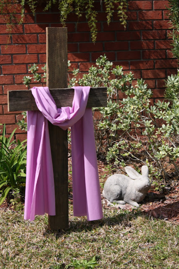 10 Amazing DIY Outdoor Easter Decorations For 2023 - picture 4
