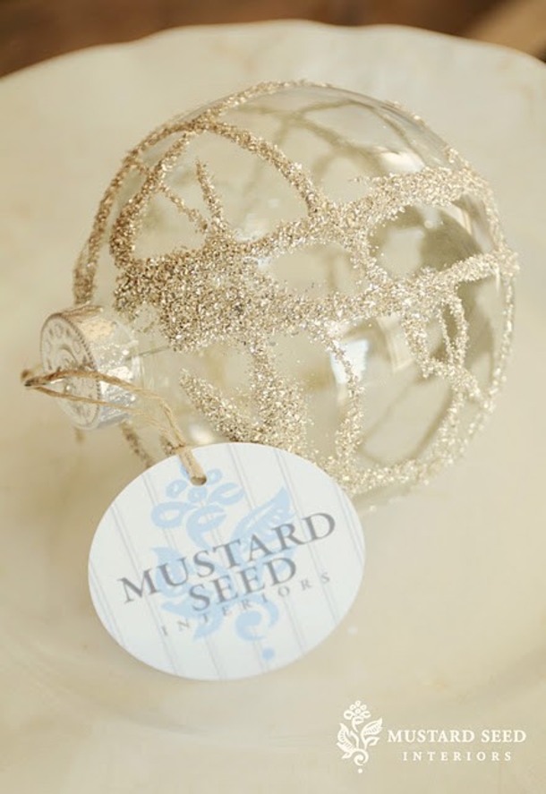 10 Amazing Homemade Christmas Ornaments - picture 11