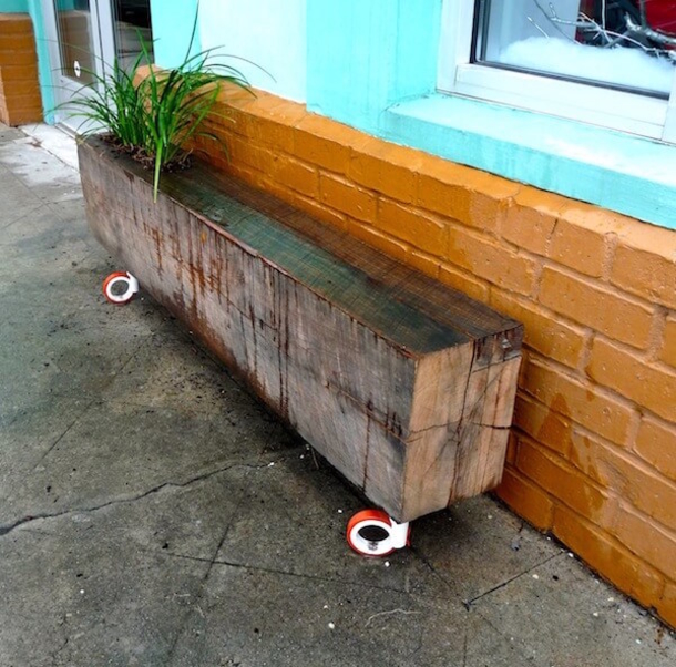 10 Awesome DIY Reclaimed Wood Projects - picture 3