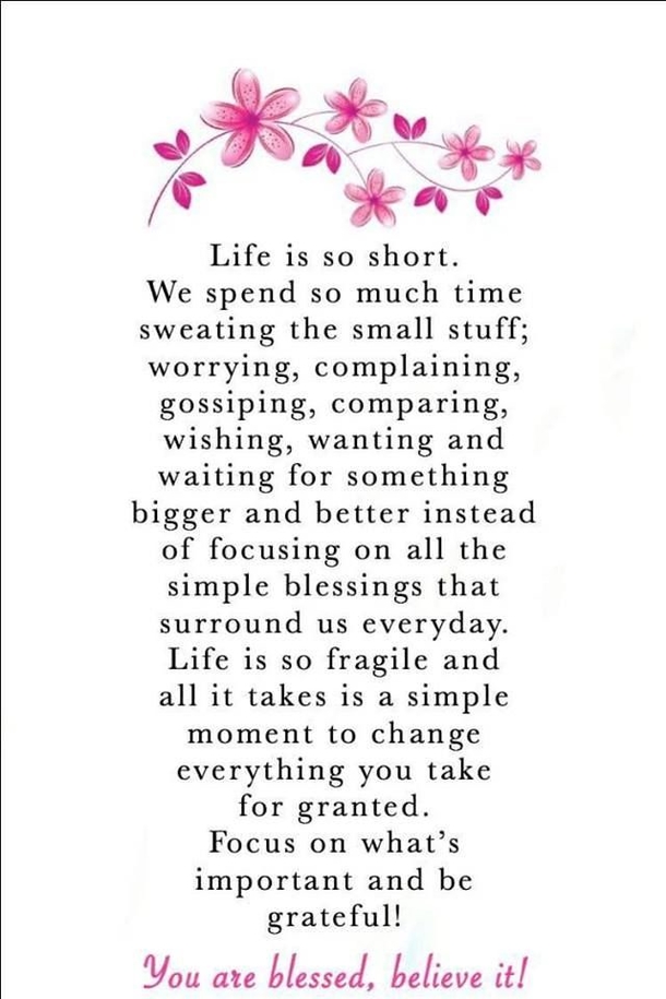 10 Awesome Thanksgiving Quotes About Being Thankful & Grateful - picture 9