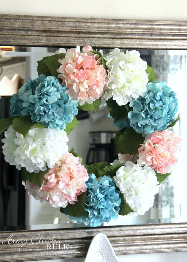 10 Beautiful And Creative DIY Spring Wreaths - picture 2