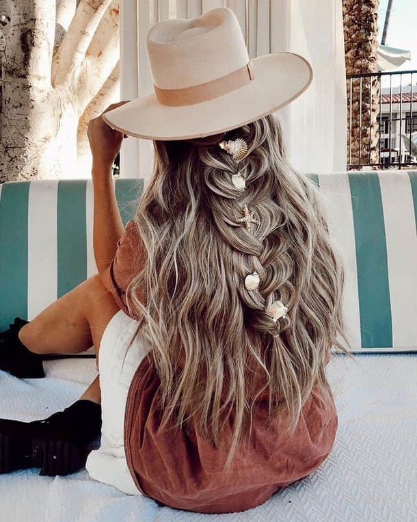 10+ Beautiful Braided Hairstyles You Need To Try In 2023 - picture 7
