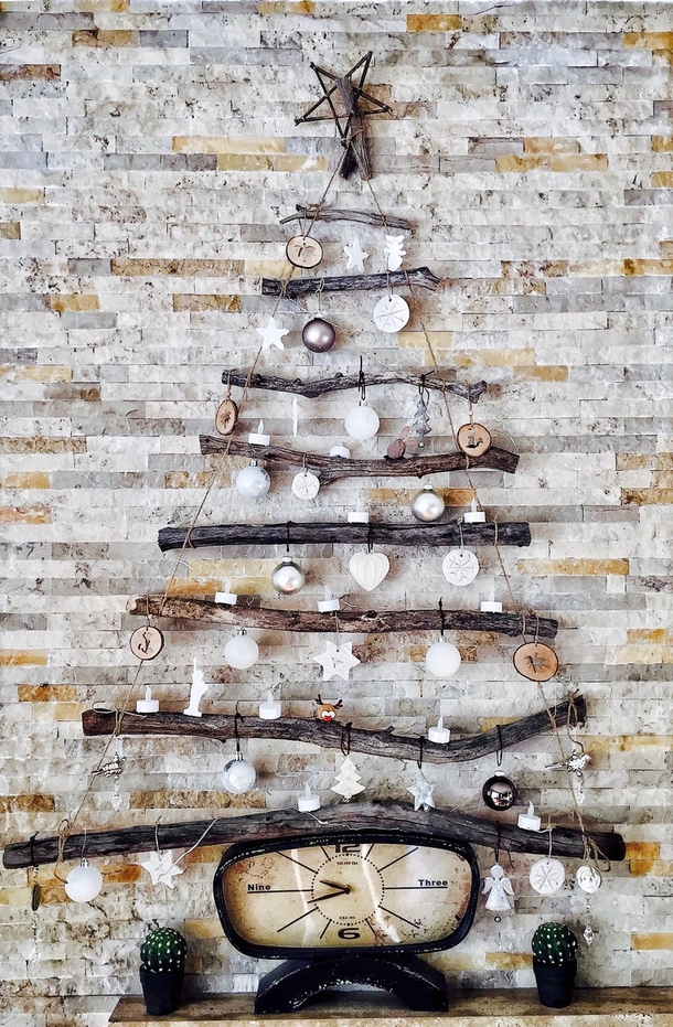 10 Beautiful Christmas Tree Ideas - picture 7